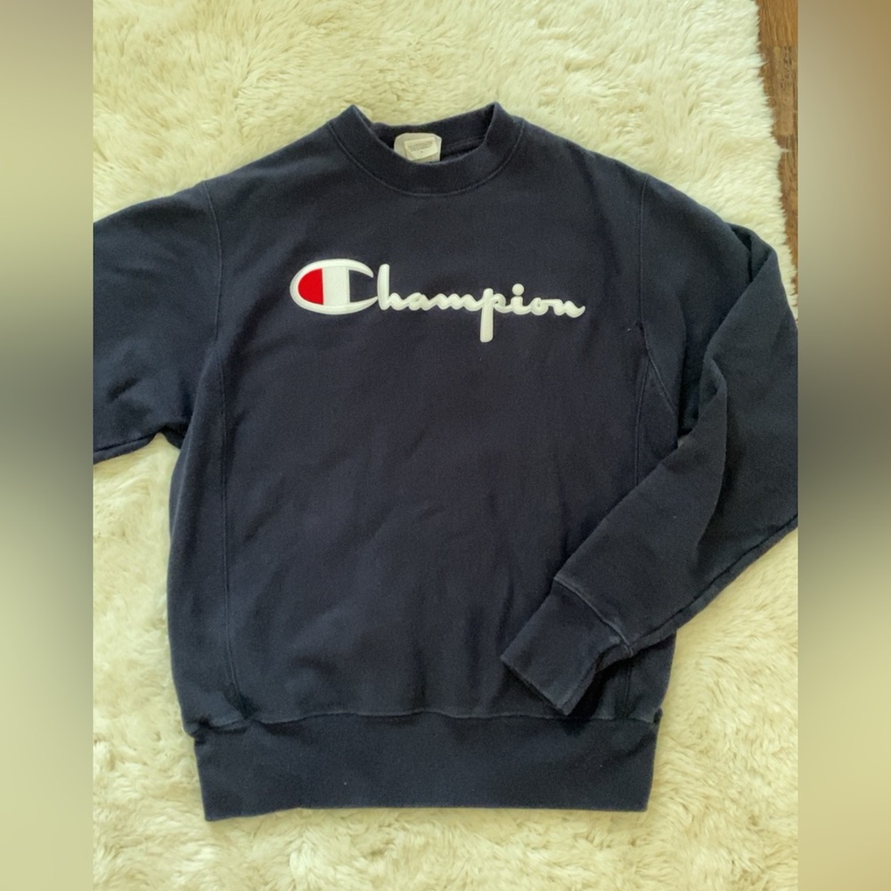 Champion size small sweatshirt. Blue